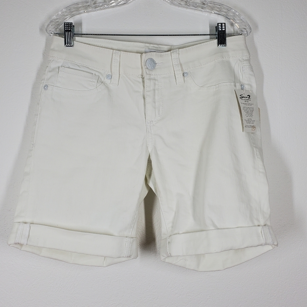 Seven7 White Women’s Rolled-Cuff Shorts